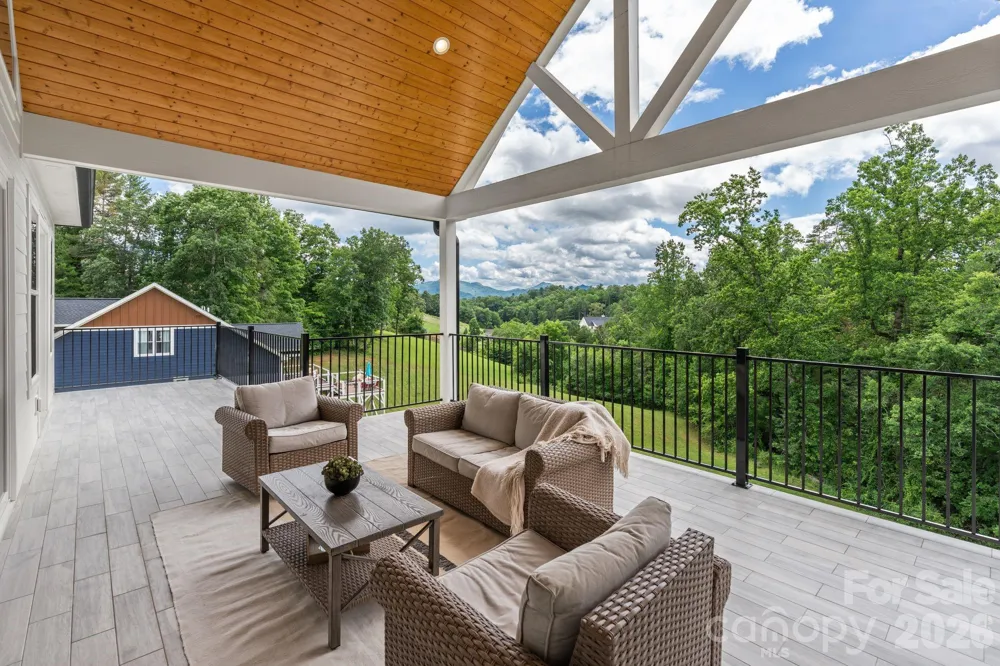 7 Temujin Drive Leicester, NC 28748