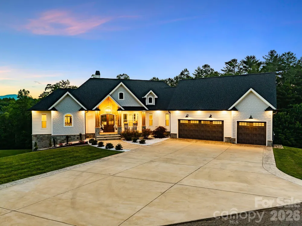 7 Temujin Drive Leicester, NC 28748