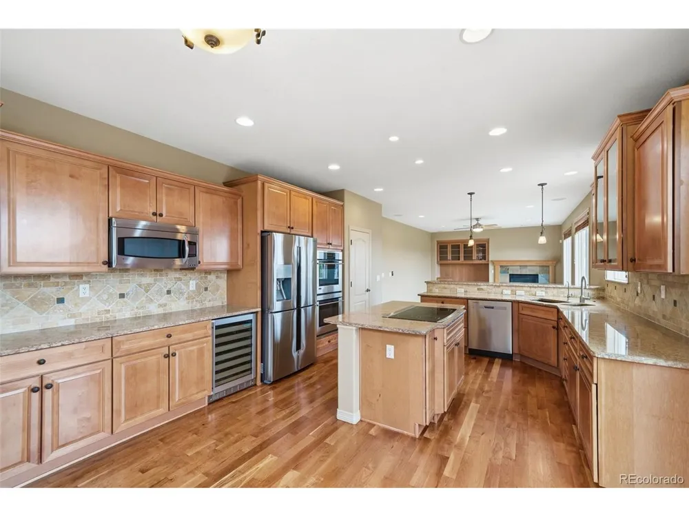 10977 Glengate Circle Highlands Ranch, CO 80130