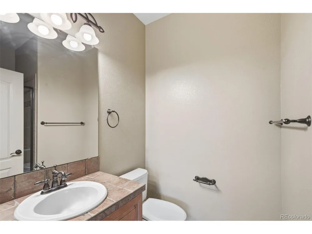 10977 Glengate Circle Highlands Ranch, CO 80130