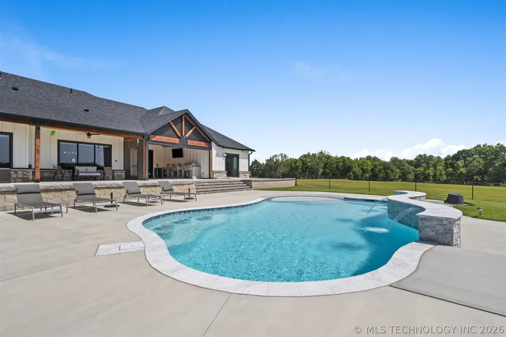 30419 N 3994 DRIVE Ramona, OK 74061