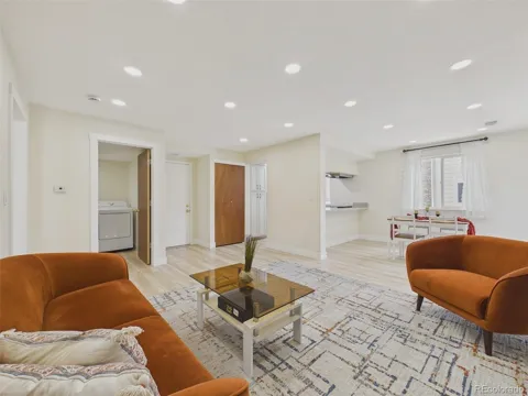 12514 E Cornell Avenue #203