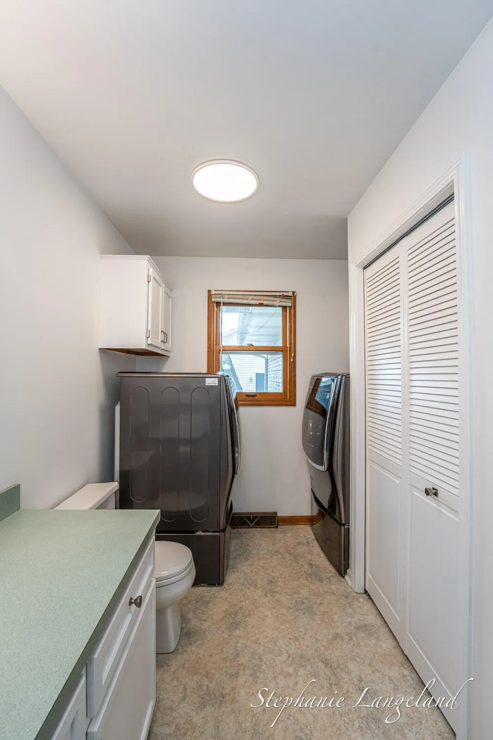 1511 Springbrook Drive Jenison, MI 49428
