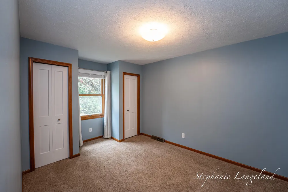 1511 Springbrook Drive Jenison, MI 49428