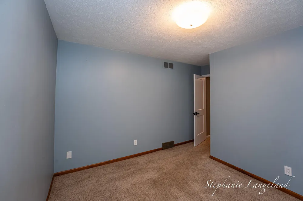 1511 Springbrook Drive Jenison, MI 49428