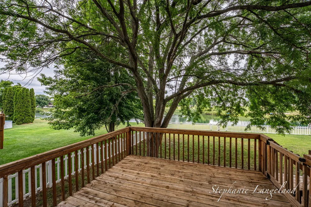 1511 Springbrook Drive Jenison, MI 49428