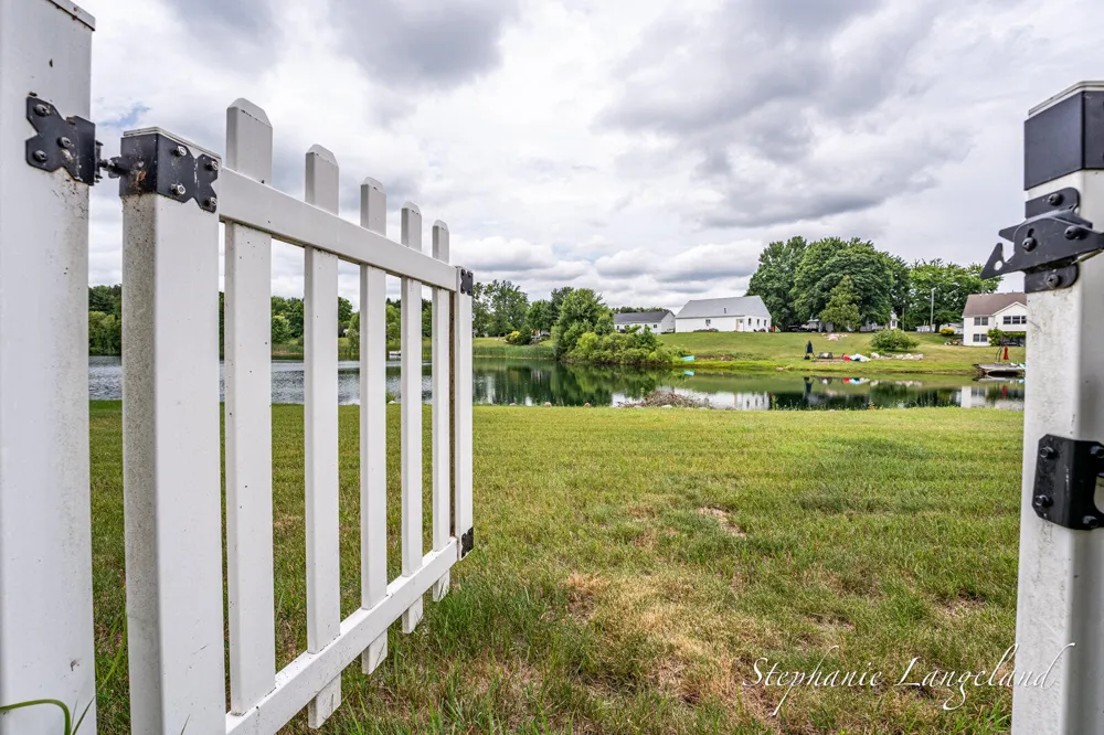 1511 Springbrook Drive Jenison, MI 49428