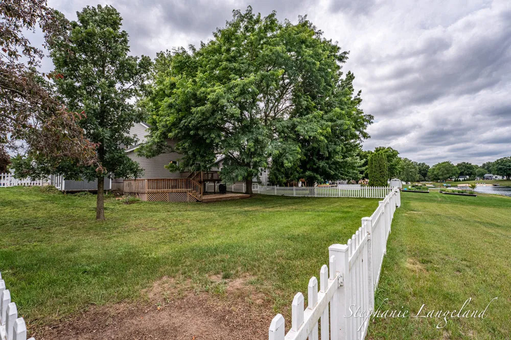 1511 Springbrook Drive Jenison, MI 49428