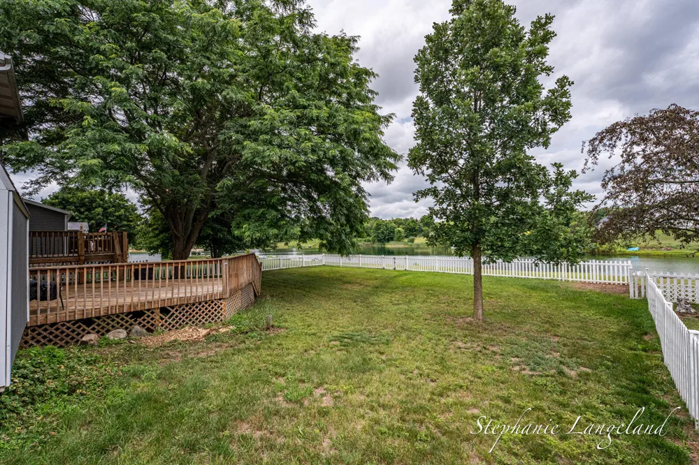 1511 Springbrook Drive Jenison, MI 49428