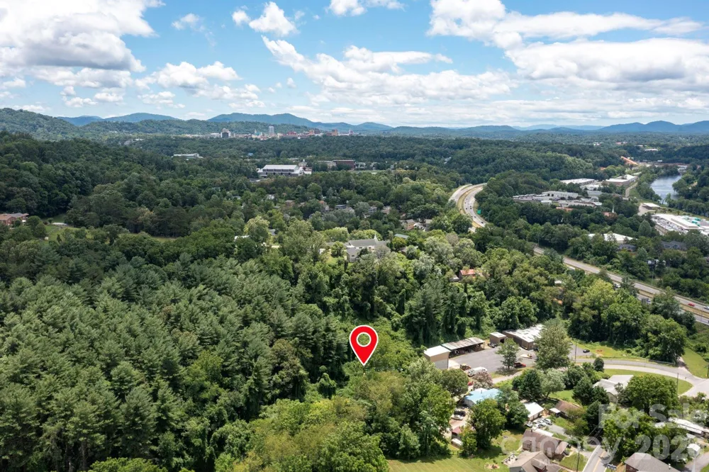 80 Taylor Street #19 Asheville, NC 28804