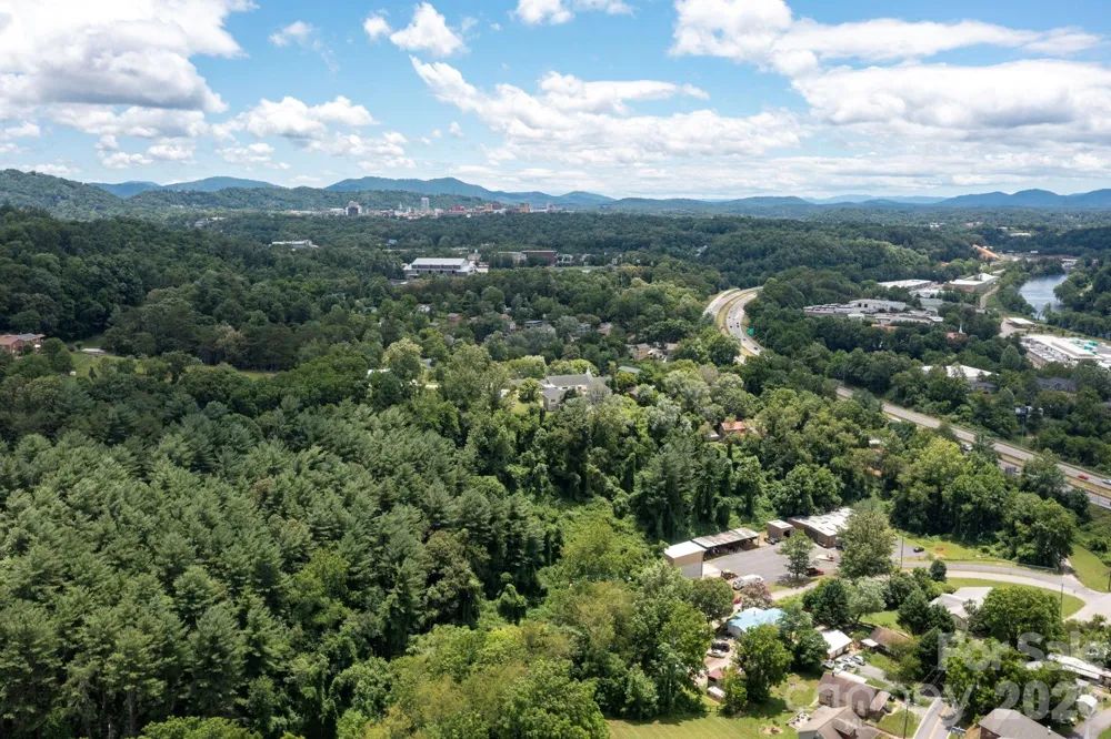 80 Taylor Street #19 Asheville, NC 28804
