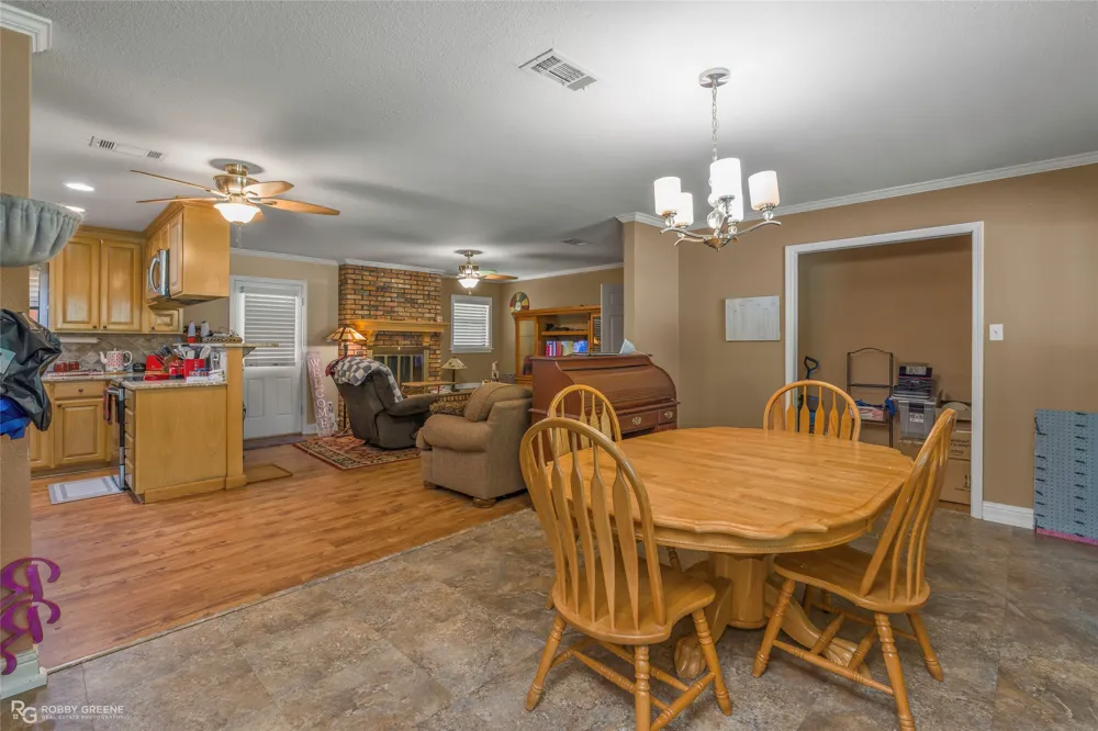 1302 E Todd Street Minden, LA 71055