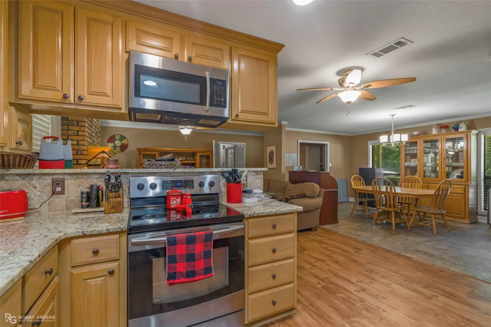 1302 E Todd Street Minden, LA 71055