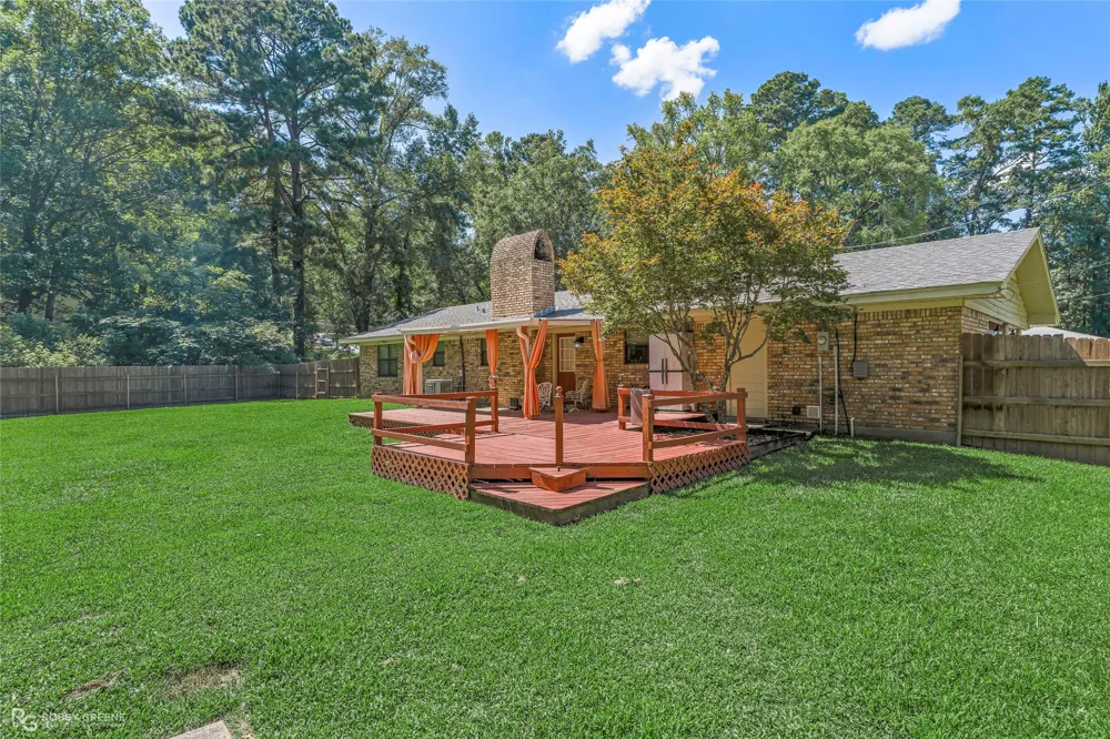 1302 E Todd Street Minden, LA 71055