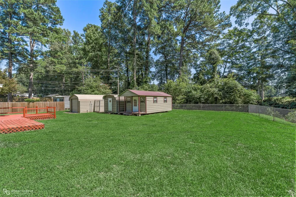 1302 E Todd Street Minden, LA 71055