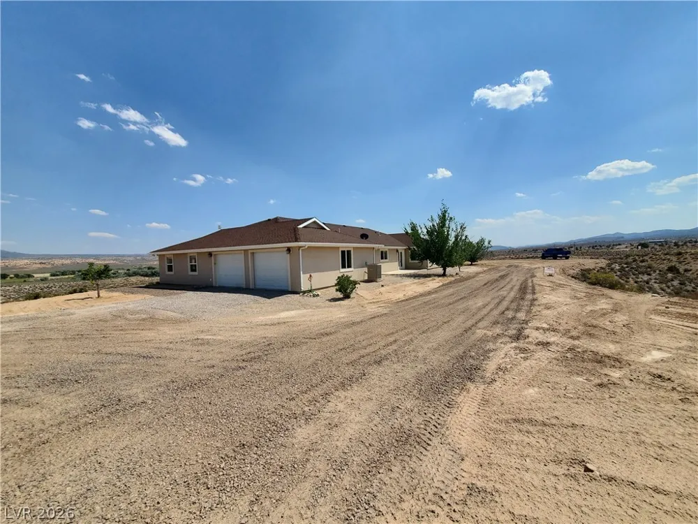 5272 Truman Lane Caliente, NV 89008