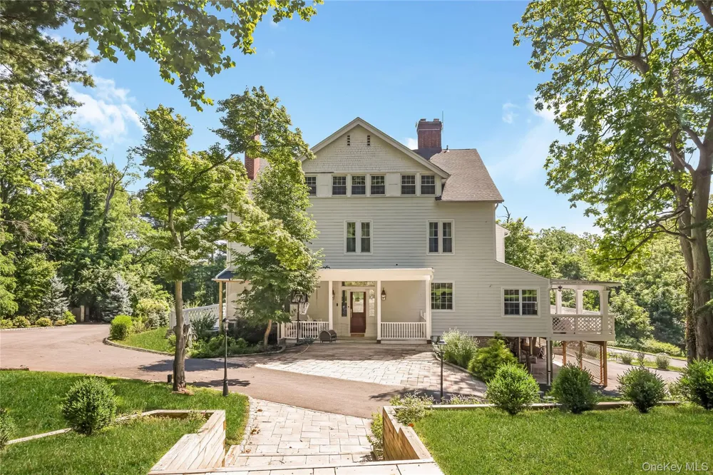 314 Mill Hill Road Mill Neck, NY 11765