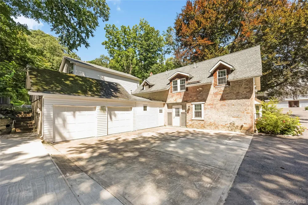 314 Mill Hill Road Mill Neck, NY 11765