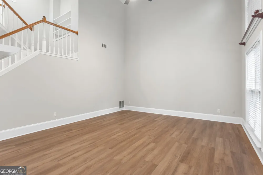 1983 Wellesley TRCE Dunwoody, GA 30338