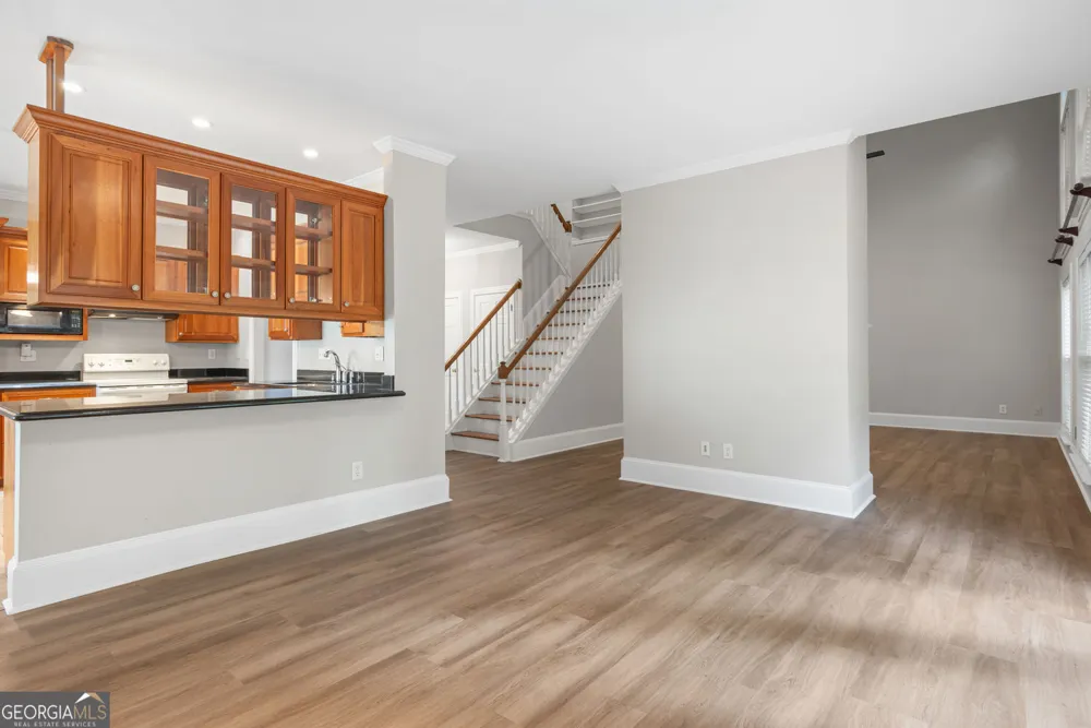 1983 Wellesley TRCE Dunwoody, GA 30338
