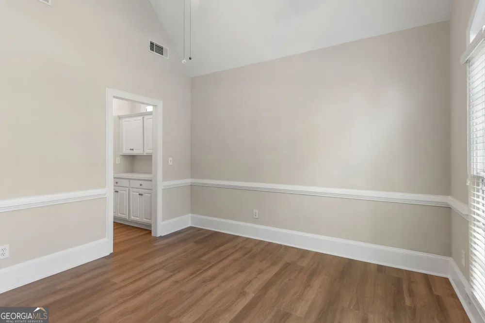1983 Wellesley TRCE Dunwoody, GA 30338