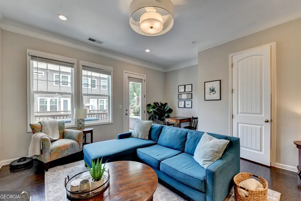 721 Topsail LN Alpharetta, GA 30005