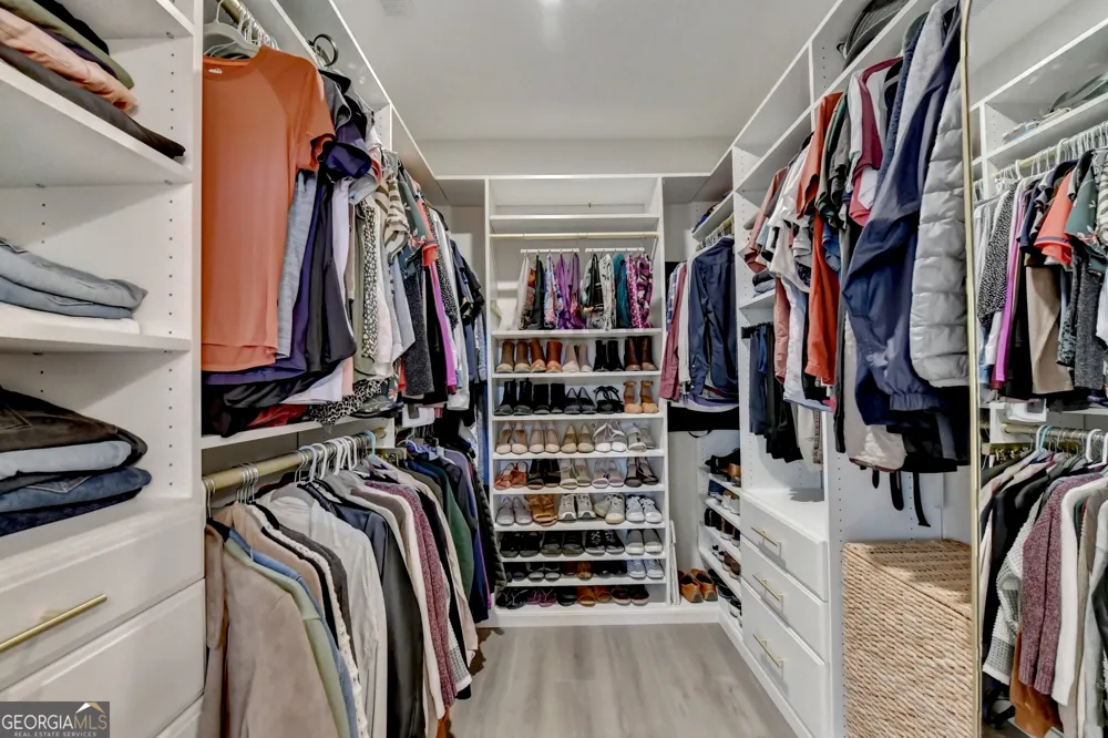 721 Topsail LN Alpharetta, GA 30005