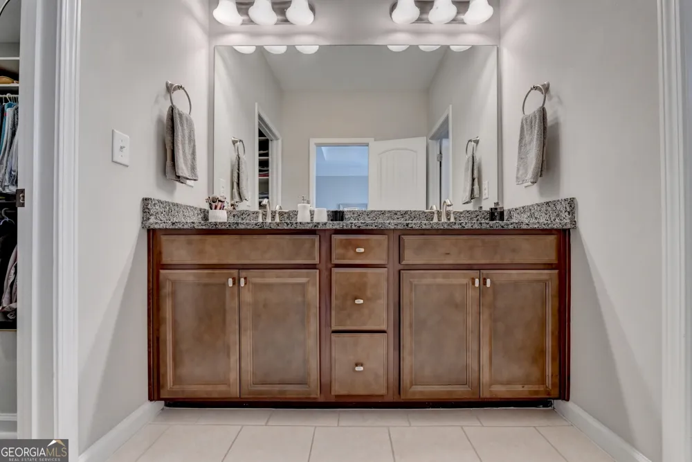 721 Topsail LN Alpharetta, GA 30005