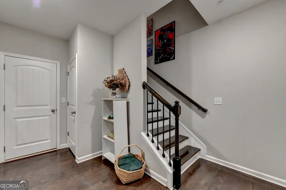 721 Topsail LN Alpharetta, GA 30005
