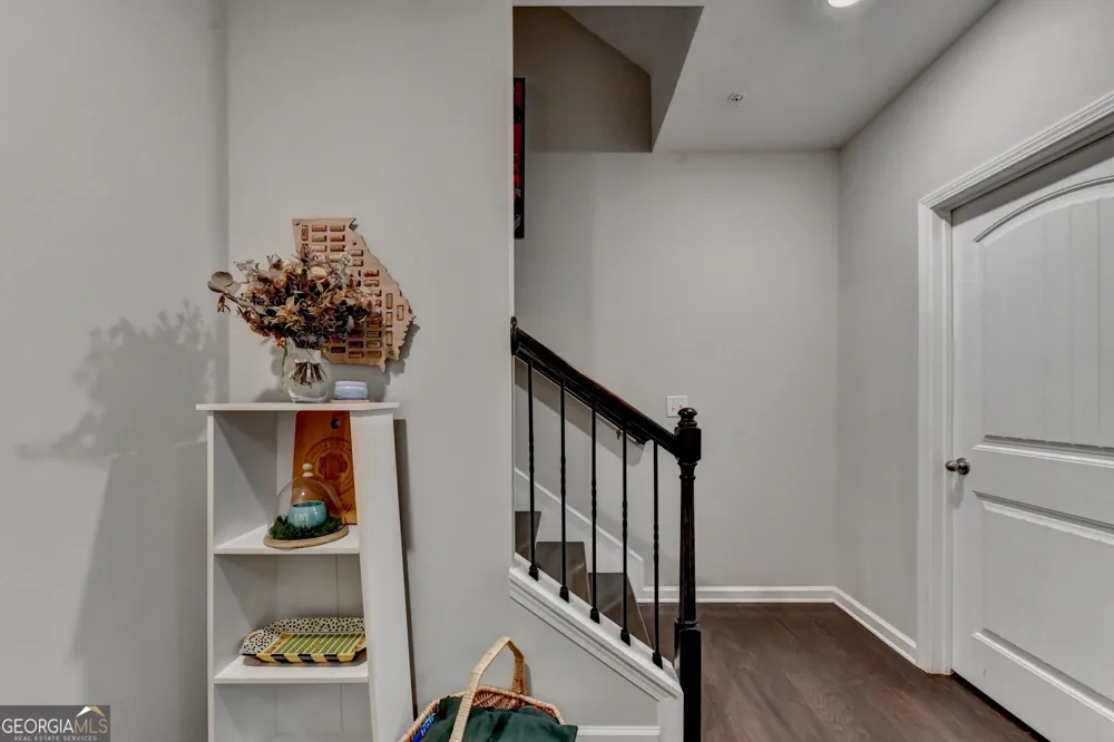 721 Topsail LN Alpharetta, GA 30005