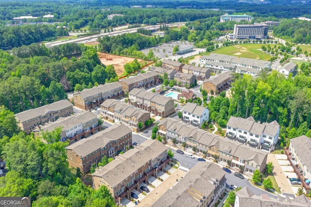 721 Topsail LN Alpharetta, GA 30005