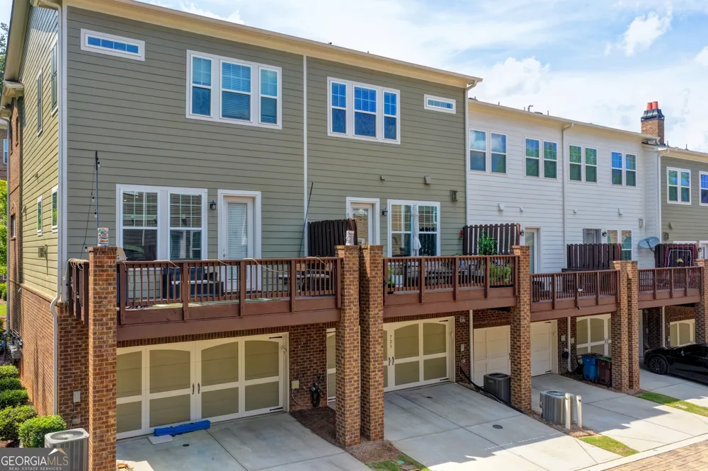 721 Topsail LN Alpharetta, GA 30005