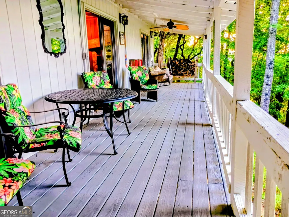 548 Confederate DR Clayton, GA 30525