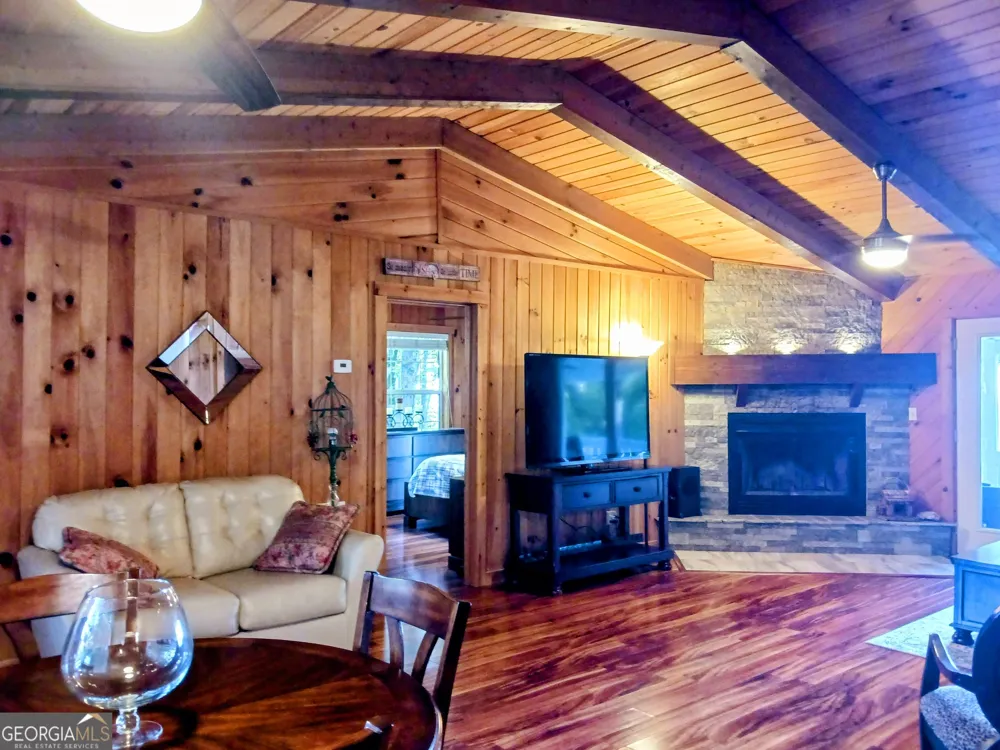 548 Confederate DR Clayton, GA 30525
