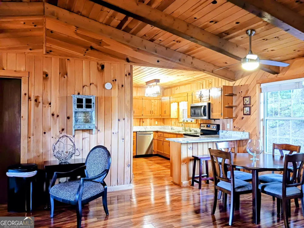548 Confederate DR Clayton, GA 30525