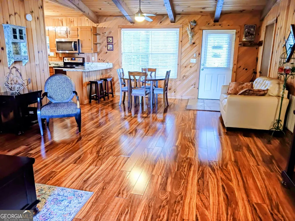 548 Confederate DR Clayton, GA 30525