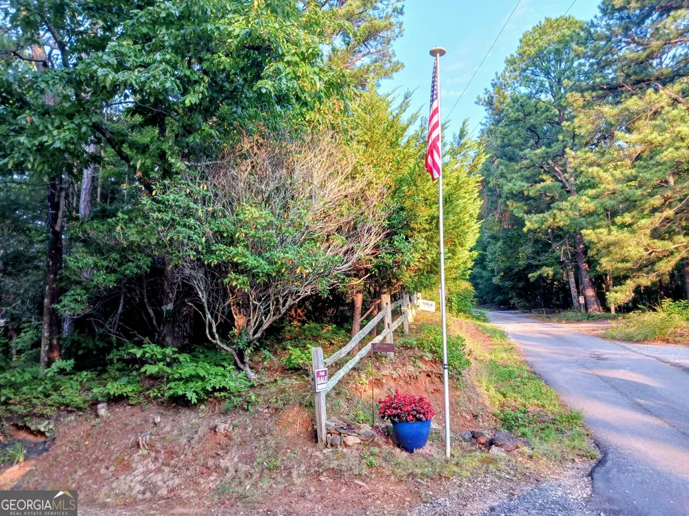 548 Confederate DR Clayton, GA 30525