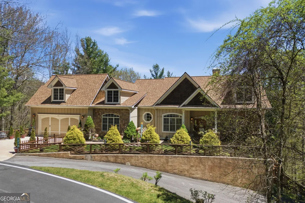 275 E Sugarbush DR Sky Valley, GA 30537