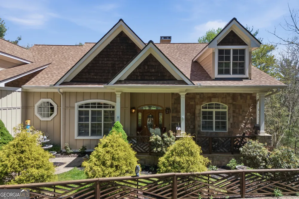 275 E Sugarbush DR Sky Valley, GA 30537