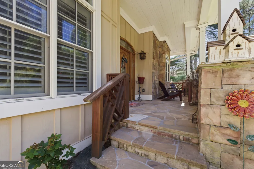 275 E Sugarbush DR Sky Valley, GA 30537
