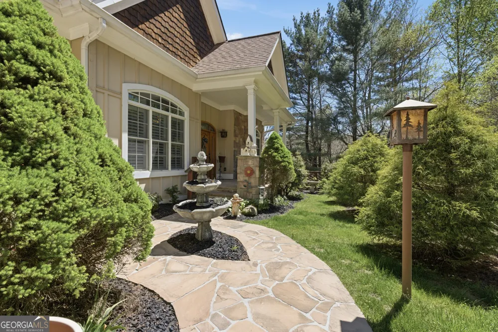 275 E Sugarbush DR Sky Valley, GA 30537