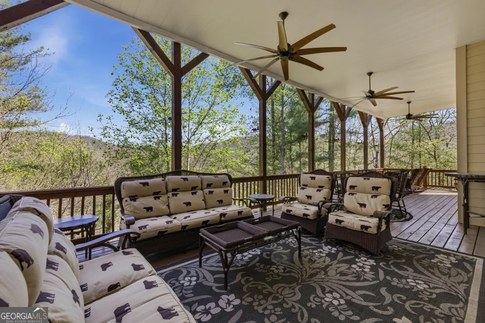 275 E Sugarbush DR Sky Valley, GA 30537