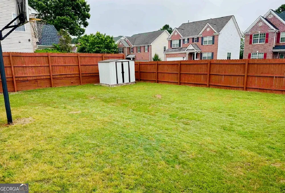 1133 Hawthorn LN Grayson, GA 30017
