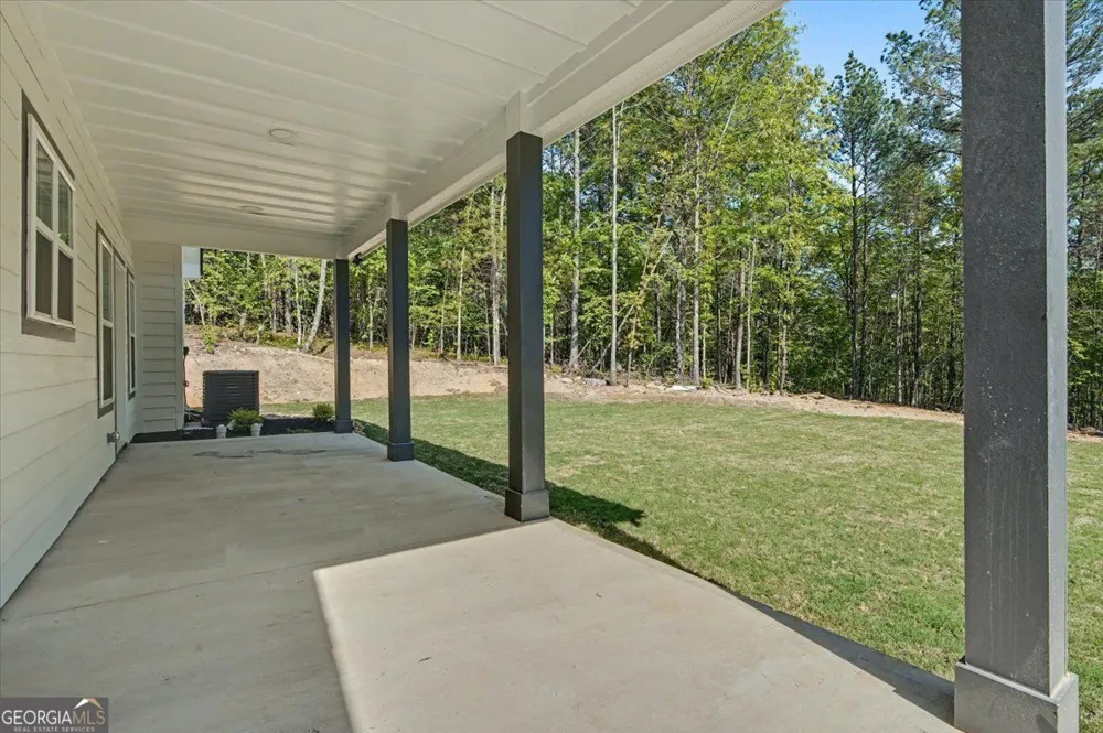 242 Mulberry LN Lindale, GA 30147