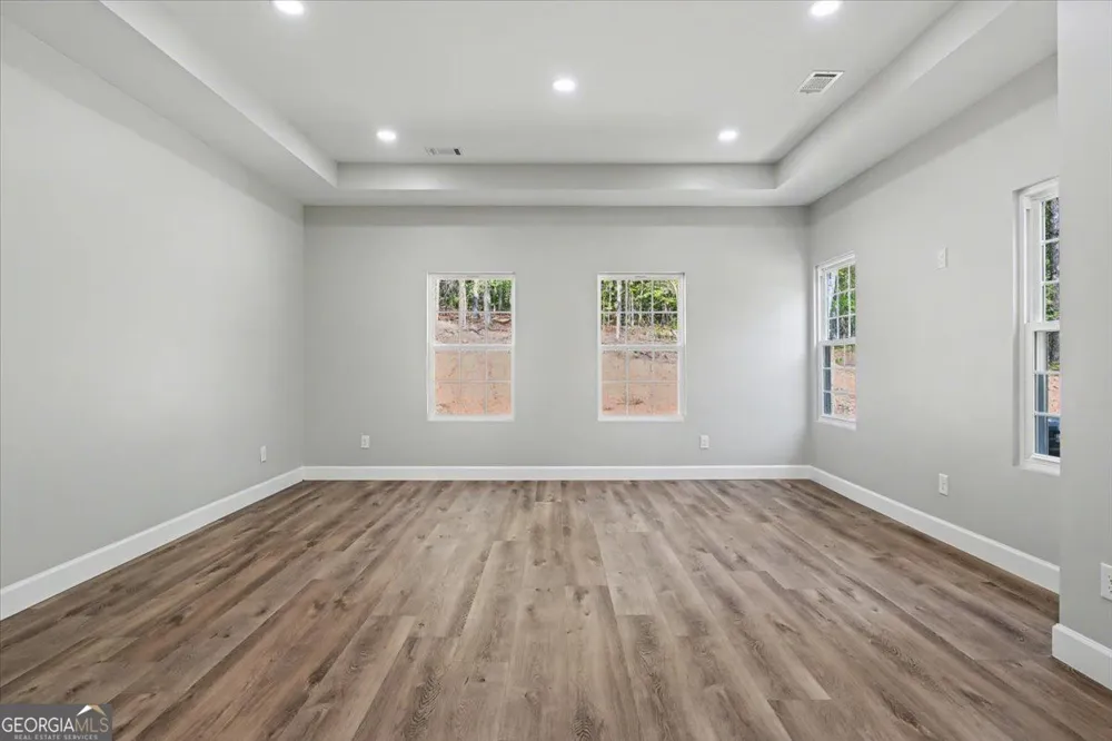 242 Mulberry LN Lindale, GA 30147