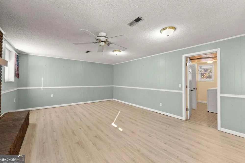 588 Estatohe CIR Toccoa, GA 30577