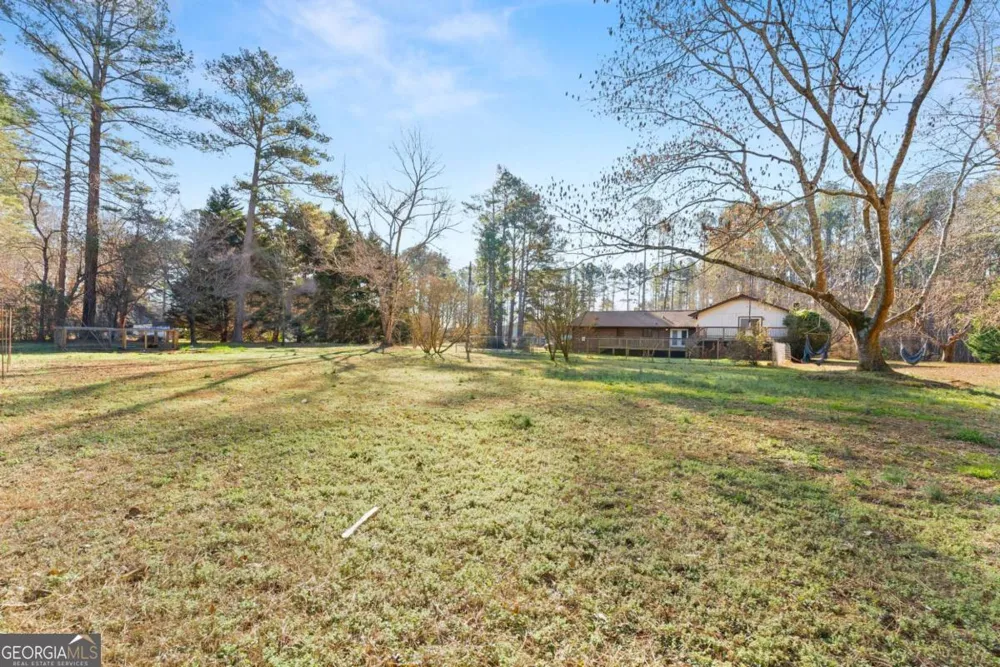 588 Estatohe CIR Toccoa, GA 30577