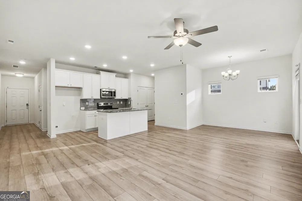 4574 Bishops LN Oakwood, GA 30566