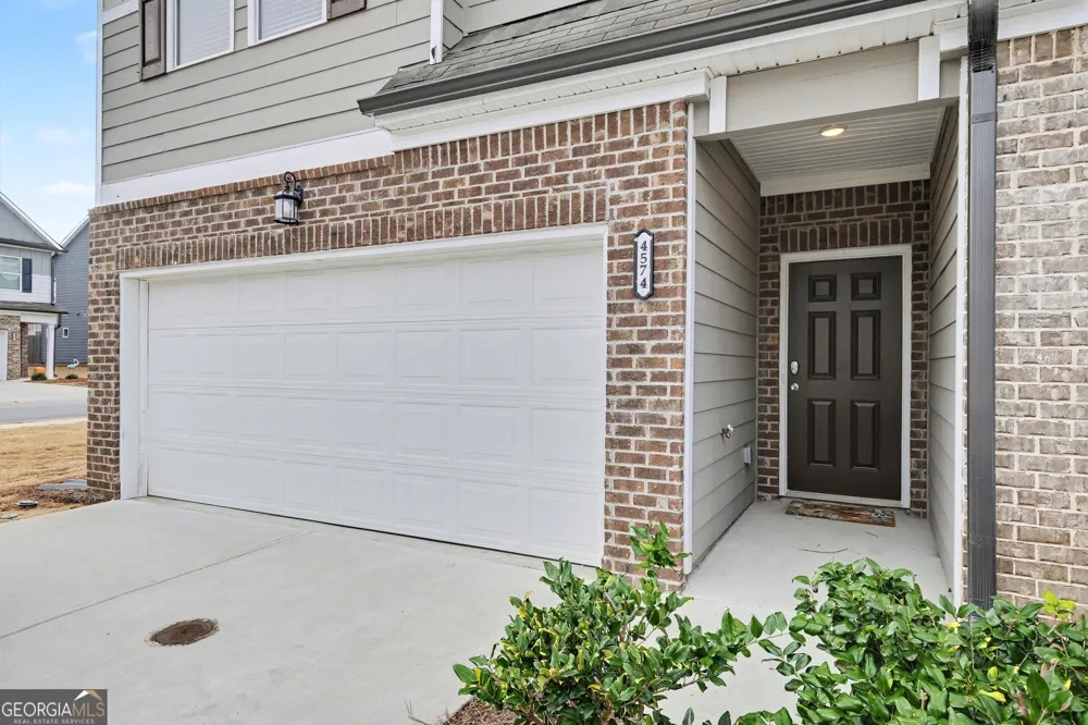 4574 Bishops LN Oakwood, GA 30566
