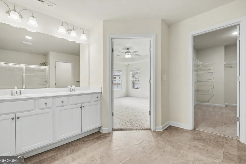 4574 Bishops LN Oakwood, GA 30566